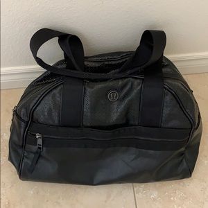 Lulu workout or weekend black bag